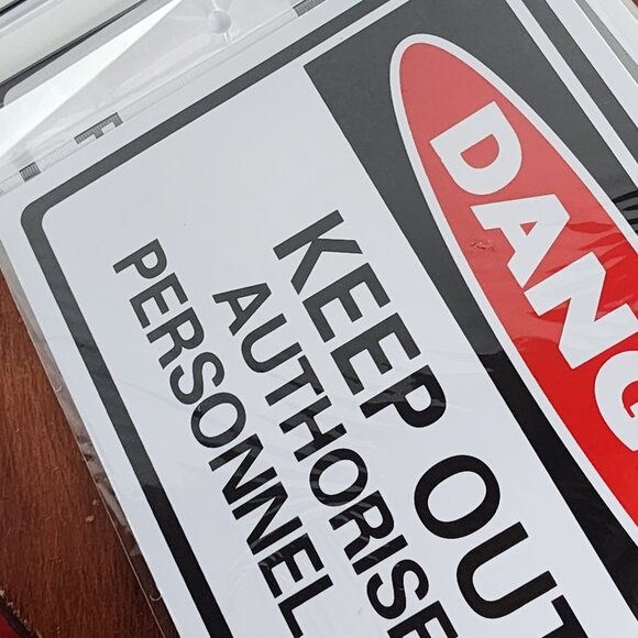 Heavy Poly 11.7"x7.8" Danger Keep Out Authorised Personnel Only Safety Signs 6pk - Picture 7 of 16
